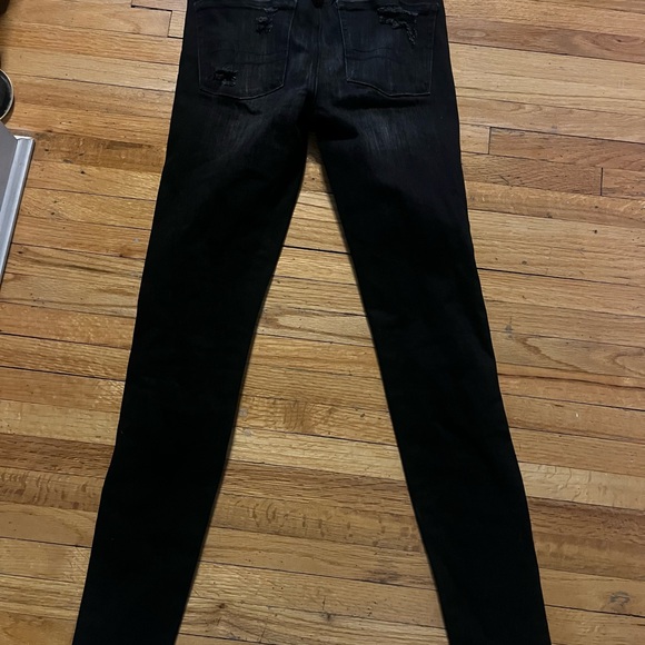 American Eagle Outfitters Black Ripped Jeggings - Picture 3 of 7
